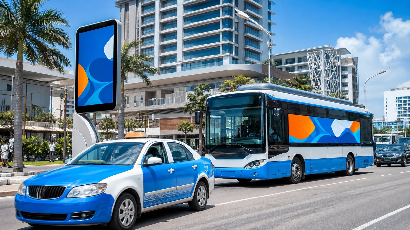 Taxi et bus Go-Ads circulant à Abidjan